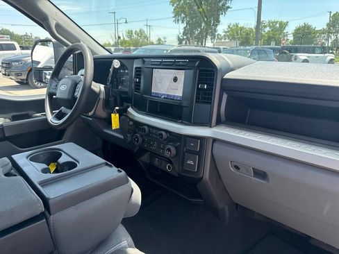 Used 2024 Ford F350 XL w/ STX Appearance Package AWD/4WD image 35