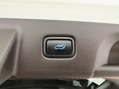 Used 2021 Hyundai Palisade Calligraphy image 35