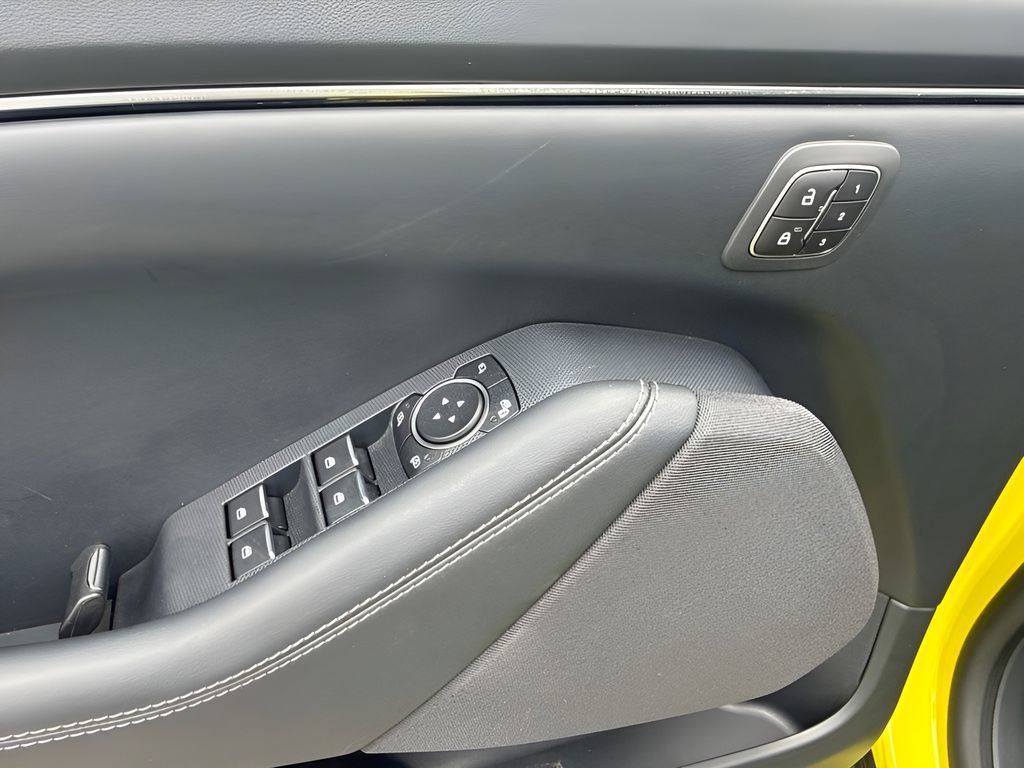 Used 2025 Ford Mustang Mach-E Premium RWD image 16