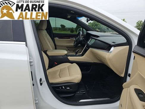 Used 2019 Cadillac XT5 Luxury AWD/4WD image 28