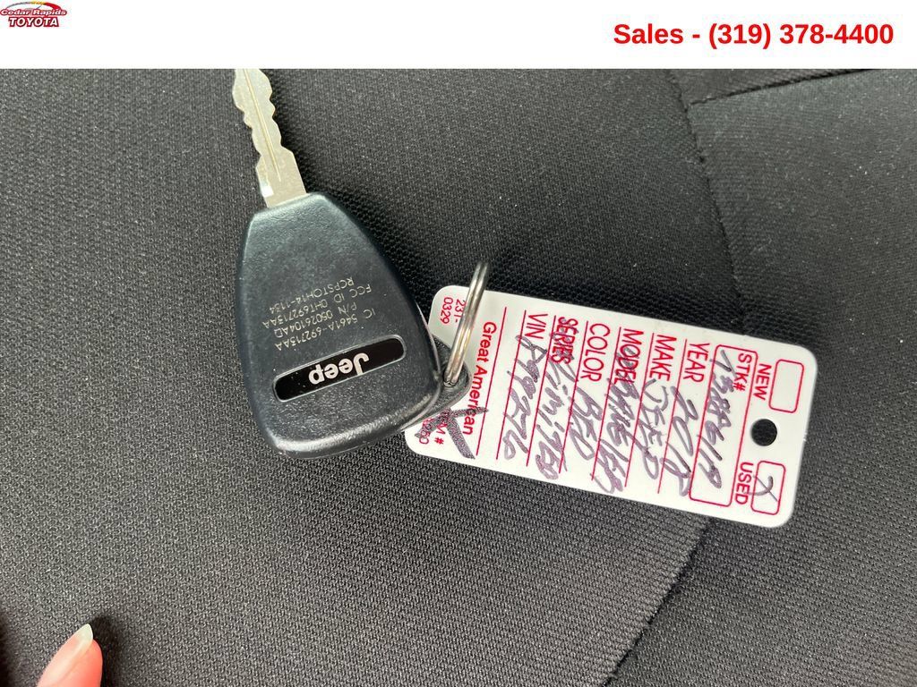 Used 2018 Jeep Wrangler Unlimited Sport S AWD/4WD image 13