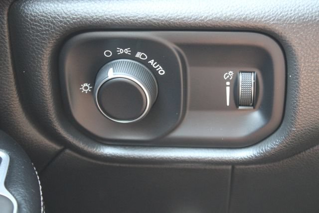 Used 2023 RAM 3500 Tradesman AWD/4WD image 14