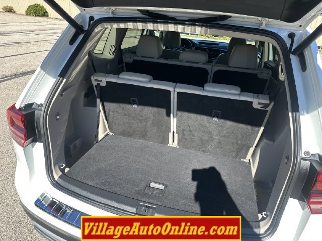 Used 2018 Volkswagen Atlas SEL AWD/4WD image 36