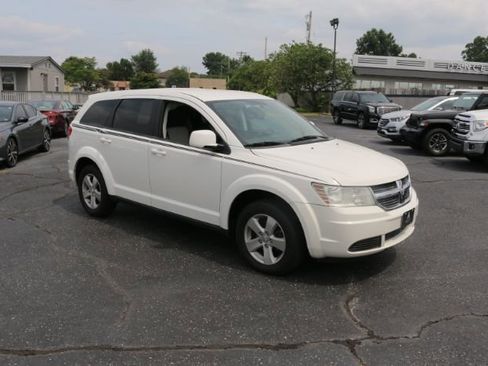 Used 2009 Dodge Journey SXT w/ Flexible Seating Group image 21