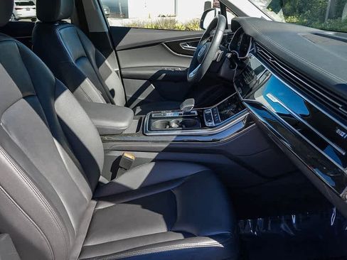 Used 2023 Audi Q7 2.0T Premium Plus w/ Premium Plus Package image 19