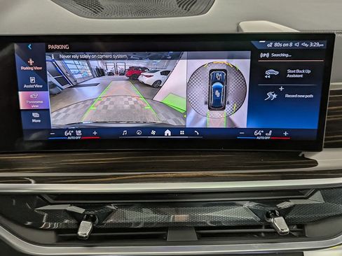 Used 2025 BMW X5 xDrive50e w/ Climate Comfort Package image 24