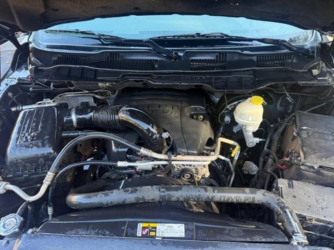 Used 2014 RAM 1500 Express RWD image 15