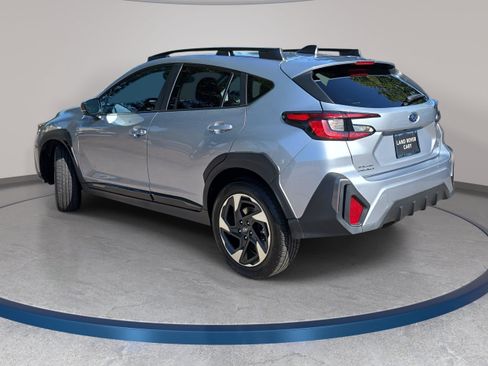 Used 2024 Subaru Crosstrek 2.5i Limited w/ Crosstrek Mirror Package AWD/4WD image 7