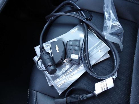 Used 2024 Chevrolet Silverado 1500 RST image 37