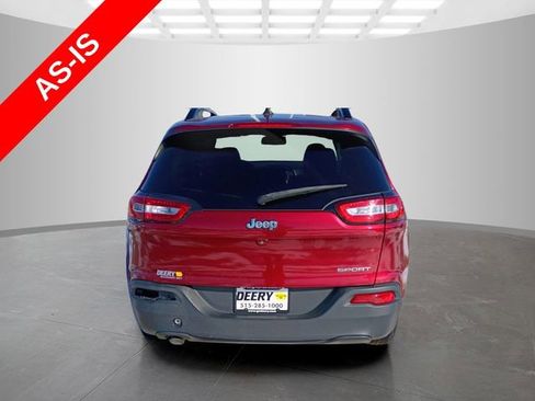 Used 2016 Jeep Cherokee Sport w/ Cold Weather Group FWD image 8