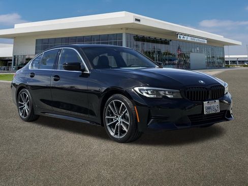 Used 2020 BMW 330i Sedan image 2
