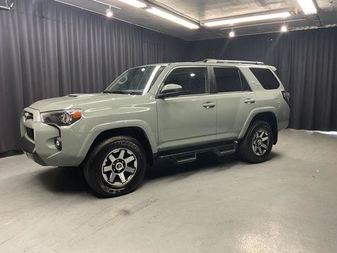 Used 2023 Toyota 4Runner TRD Off-Road AWD/4WD image 3