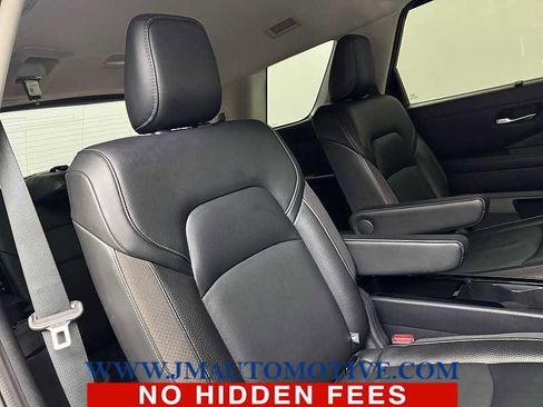 Used 2022 Nissan Pathfinder SL w/ SL Premium Package image 22