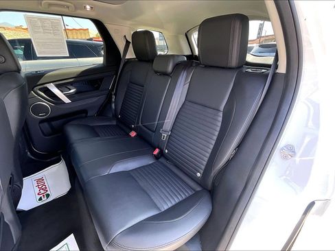 Used 2024 Land Rover Discovery Sport S image 19