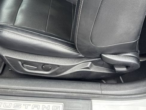 Used 2021 Ford Mustang Premium RWD image 29