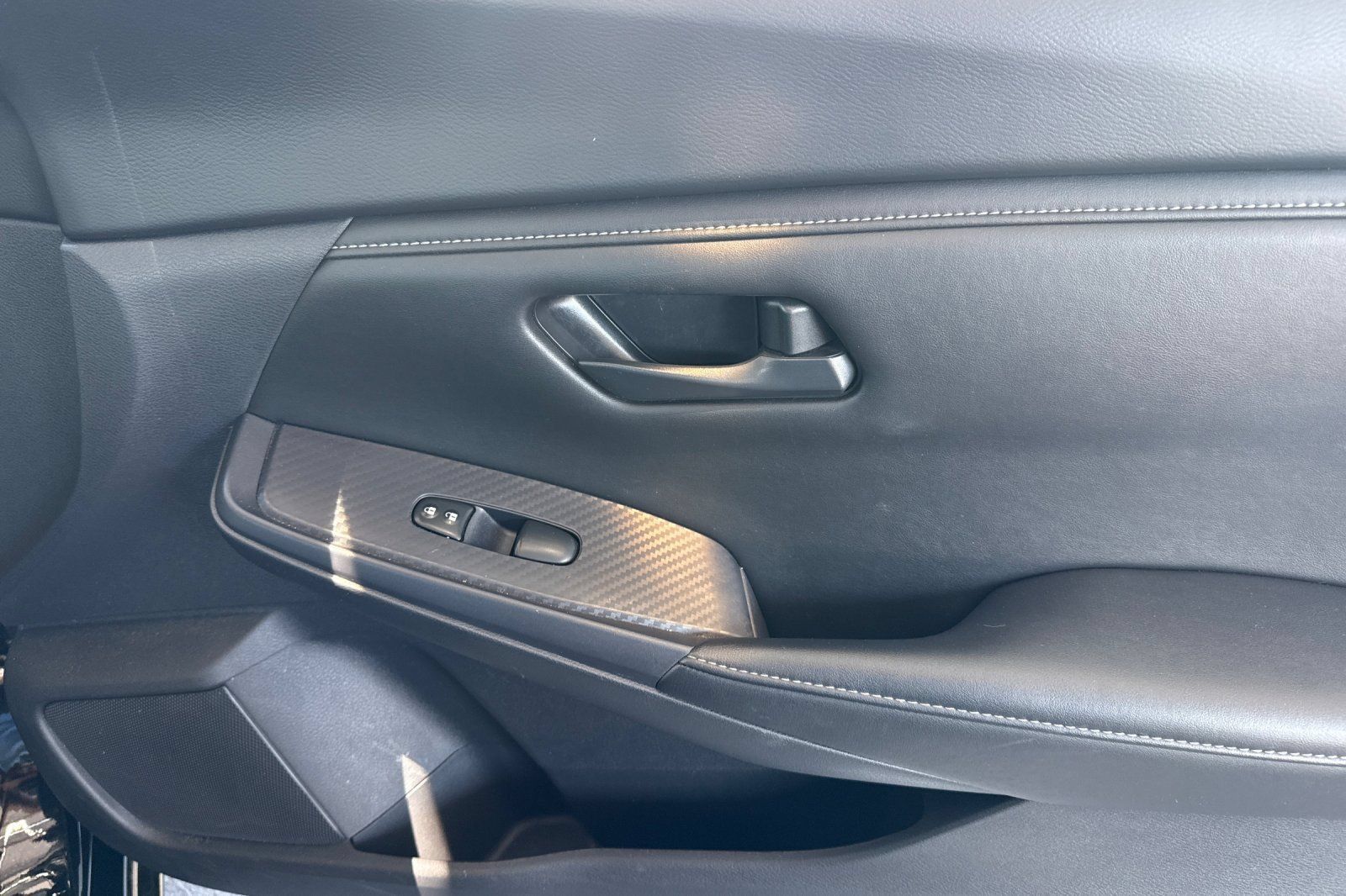 Used 2024 Nissan Sentra S FWD image 23