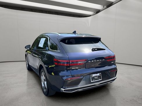 Certified 2026 Genesis GV70 2.5T Advanced AWD/4WD image 3