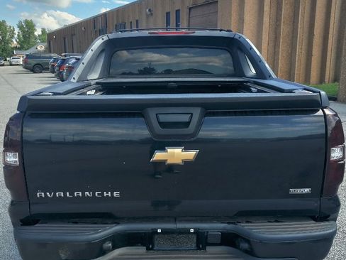 Used 2007 Chevrolet Avalanche LT w/ LT Preferred Equipment Group image 10
