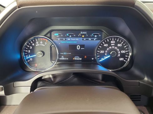 Used 2018 Ford F150 King Ranch w/ Equipment Group 601A Luxury AWD/4WD image 12