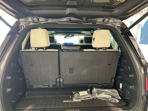 Used 2024 Toyota Sequoia Capstone image 17