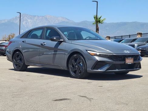 New 2026 Hyundai Elantra SEL Sport FWD image 34