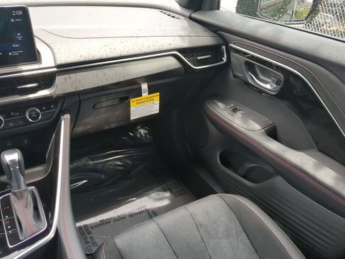 Certified 2025 Acura ADX A-Spec AWD/4WD image 17