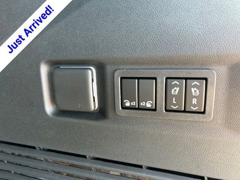 New 2026 Chevrolet Tahoe LT w/ Comfort Package AWD/4WD image 32