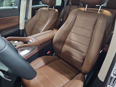 New 2026 Mercedes-Benz GLE 450e 4MATIC image 16