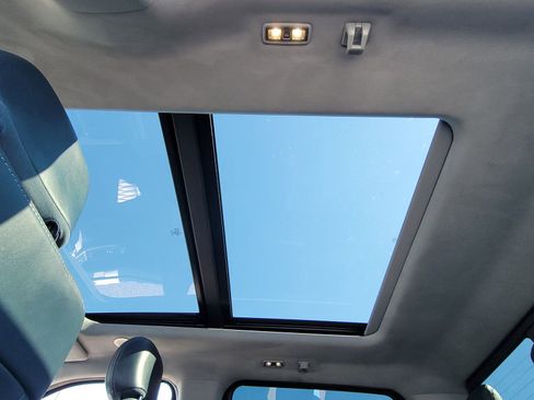 Used 2024 Ford F350 Limited image 11