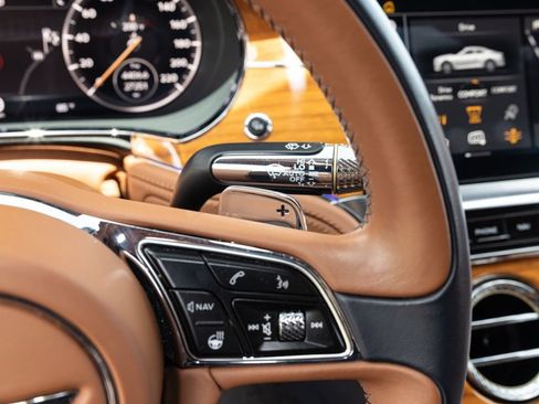 Used 2020 Bentley Continental GT AWD/4WD image 40