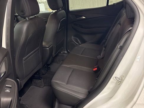 Used 2023 Buick Encore GX Select w/ Safety Package II image 19