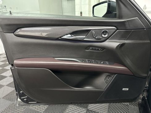 Used 2019 Cadillac CT6 V w/ Driver Assist Package image 19