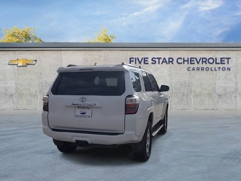 Used 2021 Toyota 4Runner SR5 Premium image 8