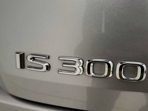 Used 2023 Lexus IS 300 w/ Premium Package RWD image 33