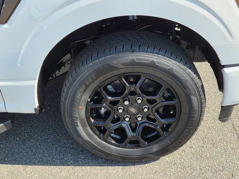 New 2026 Ford F150 XLT w/ XLT Black Appearance Package RWD image 43