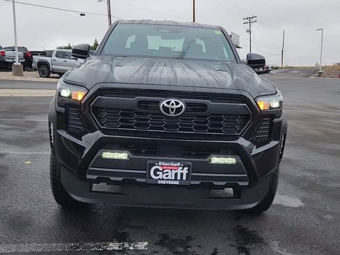 New 2025 Toyota Tacoma TRD Off-Road image 8