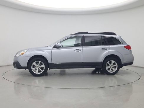 Used 2015 Subaru Outback 2.5i Premium image 2