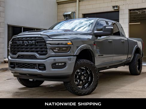 Used 2025 RAM 3500 Limited AWD/4WD image 4