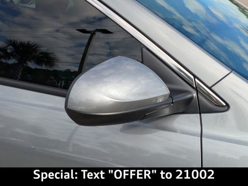 Used 2025 Buick Encore GX Preferred image 11