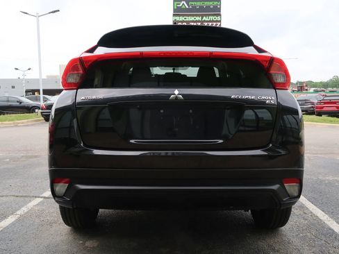 Used 2019 Mitsubishi Eclipse Cross ES image 9