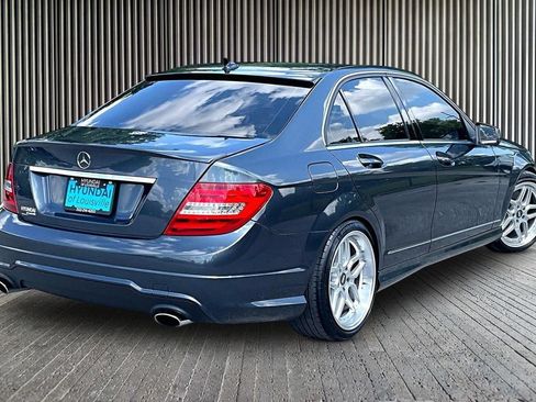 Used 2014 Mercedes-Benz C 300 4MATIC Sedan image 13