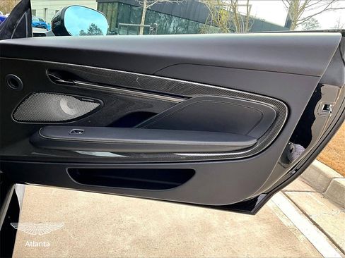 Used 2026 Aston Martin Vanquish image 19