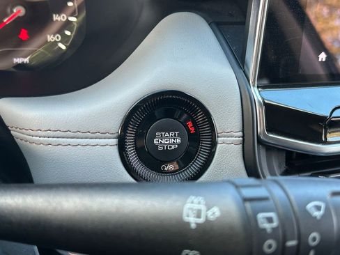 Certified 2022 Jeep Compass Limited image 47