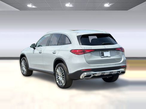 New 2026 Mercedes-Benz GLC 300 4MATIC image 3