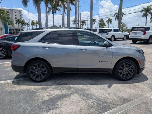 Used 2023 Chevrolet Equinox LS w/ LS Convenience Package image 8