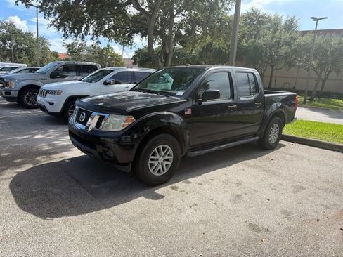 Used 2016 Nissan Frontier SV RWD image 1