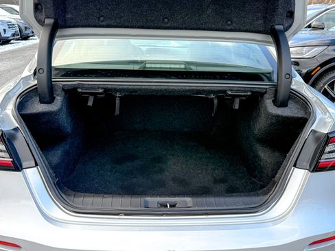 Used 2019 Nissan Maxima 3.5 SV w/ Floor Mat Group image 13