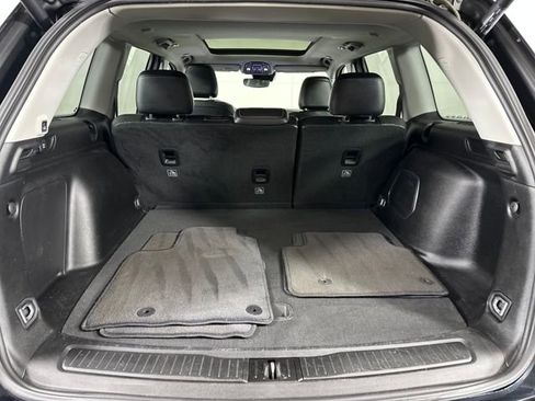 Used 2023 Jeep Grand Cherokee 4WD 4xe image 26