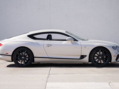 Used 2020 Bentley Continental GT First Edition image 3