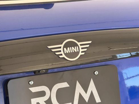Used 2019 MINI Cooper 2-Door Hardtop FWD image 12